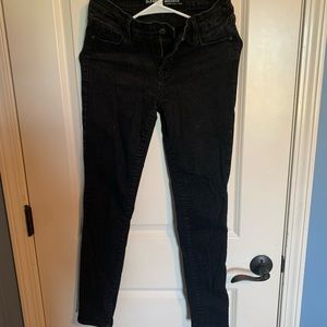 Ladies, Old Navy, rockstar style, size for regular, black jeans